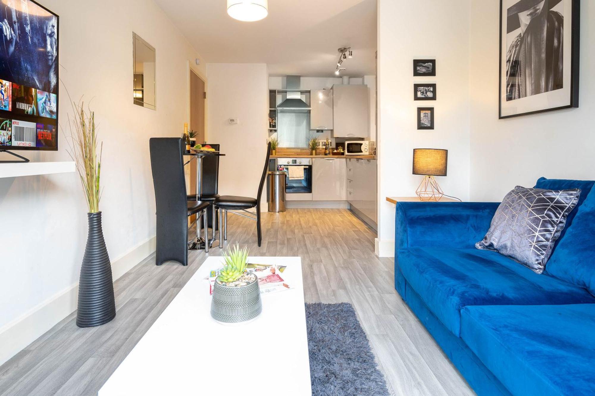 City Centre Apartment - Balcony - Netflix - Park Facing 38Akw Μπέρμιγχαμ Εξωτερικό φωτογραφία